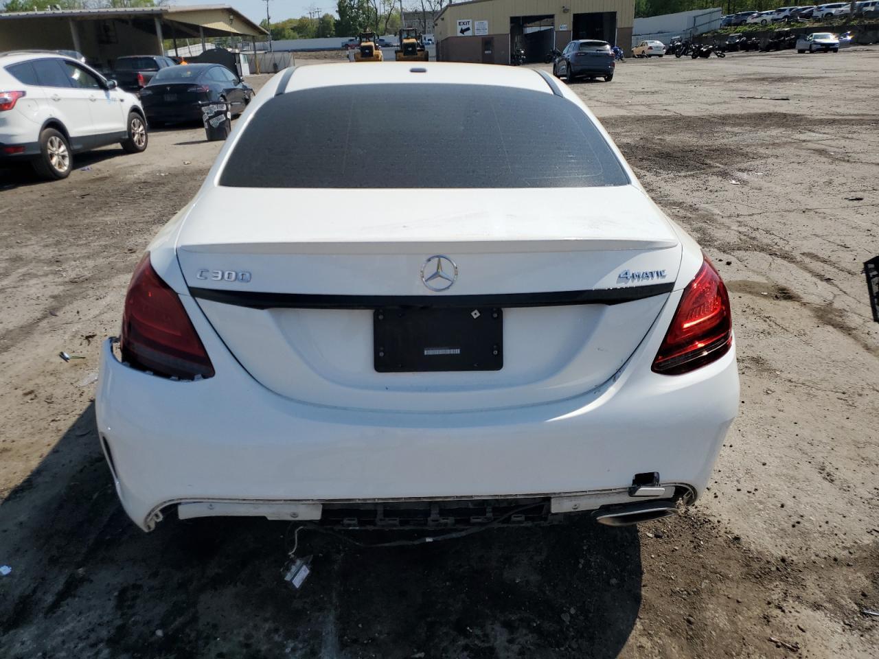 2020 Mercedes-Benz C 300 4Matic - Фото 6