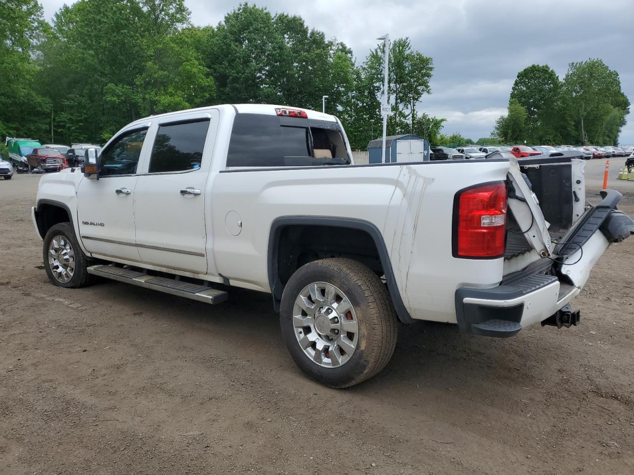 2019 GMC Sierra K2500 Denali - Фото 2