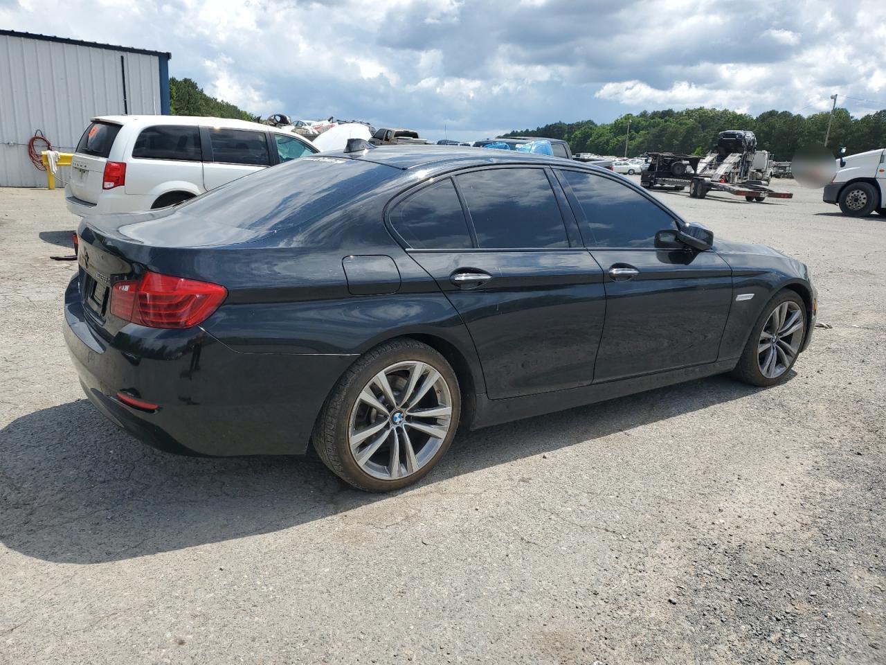2016 BMW 528 I - Фото 3