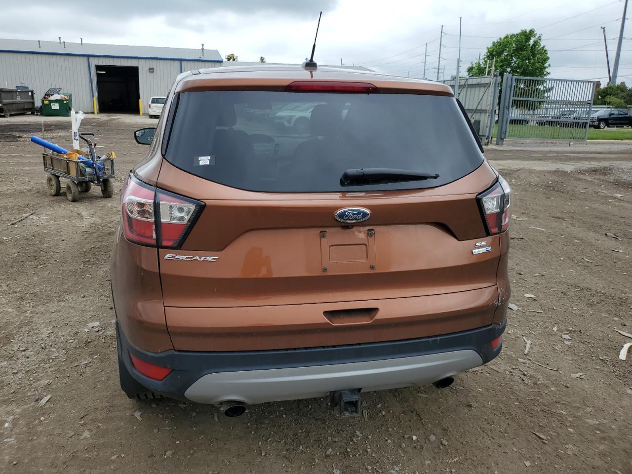 2017 Ford Escape Se - Фото 6