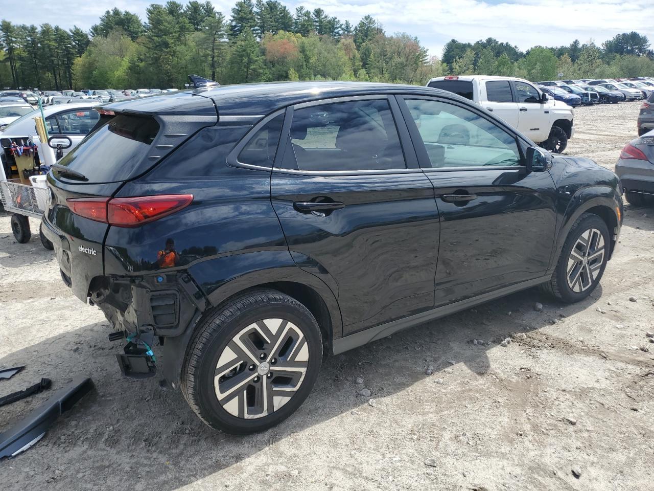 2023 Hyundai Kona Se - Фото 3