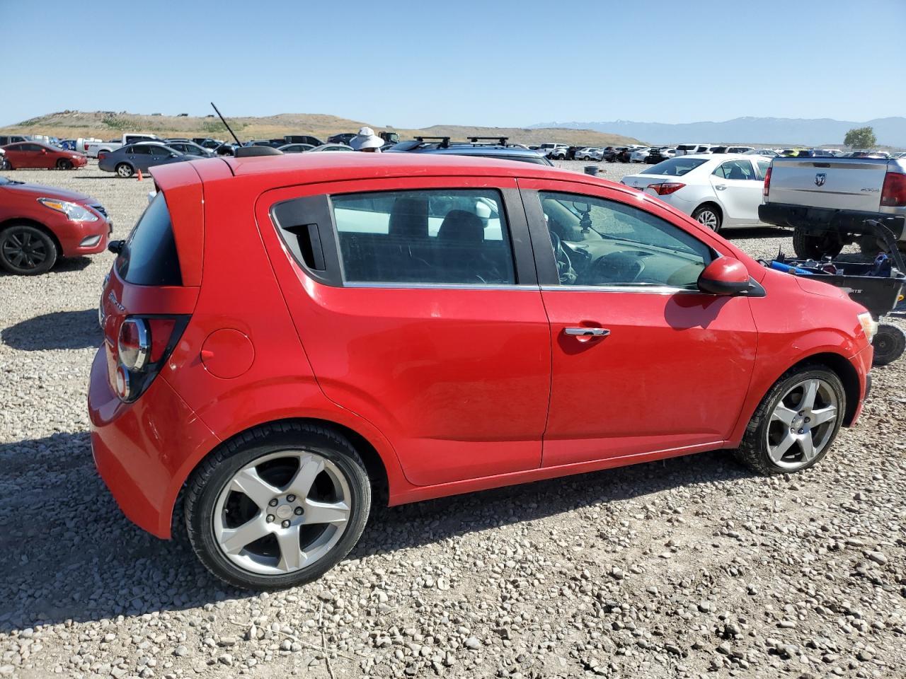 2015 Chevrolet Sonic Ltz - Фото 3