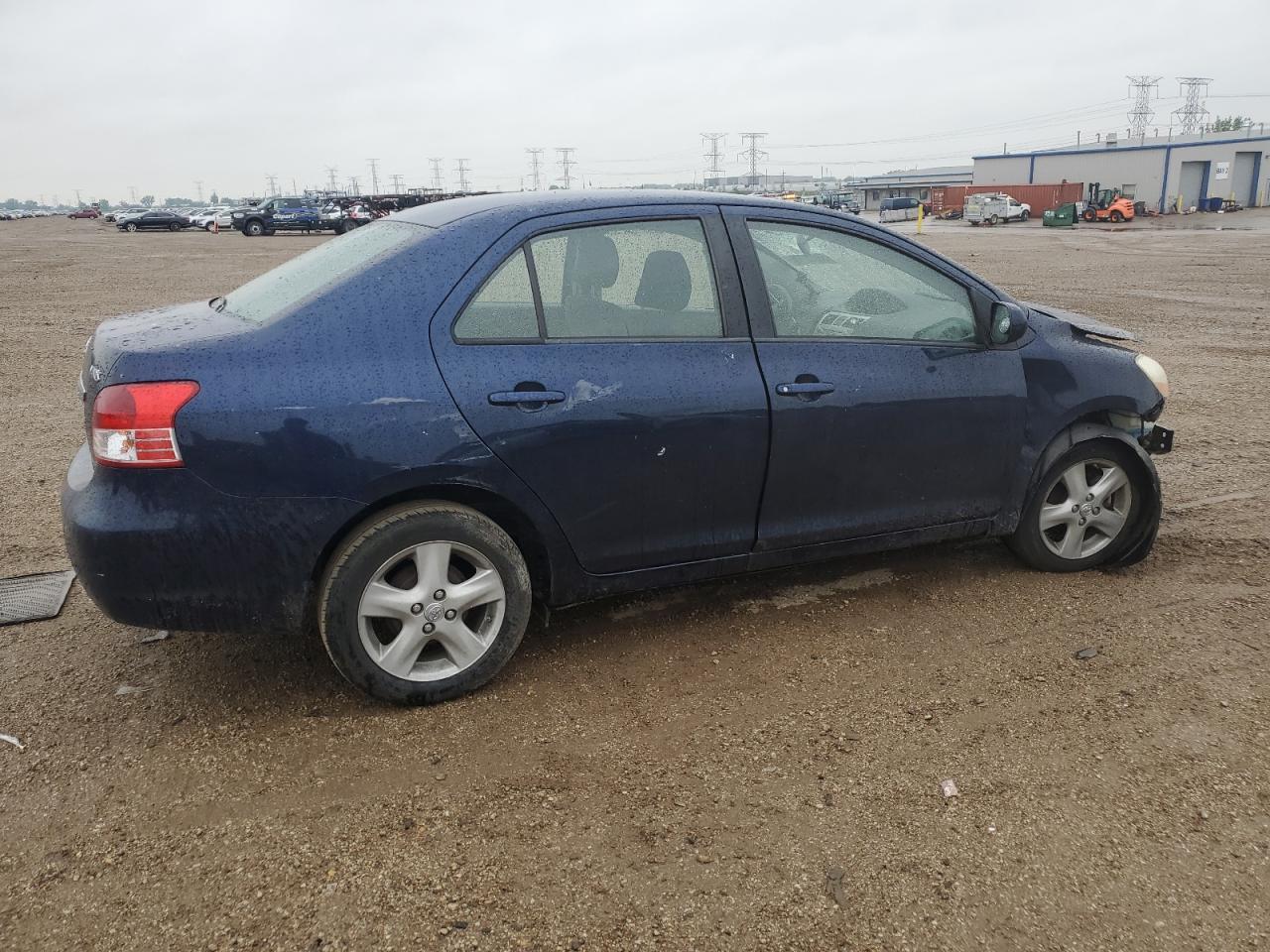 2008 Toyota Yaris - Фото 3