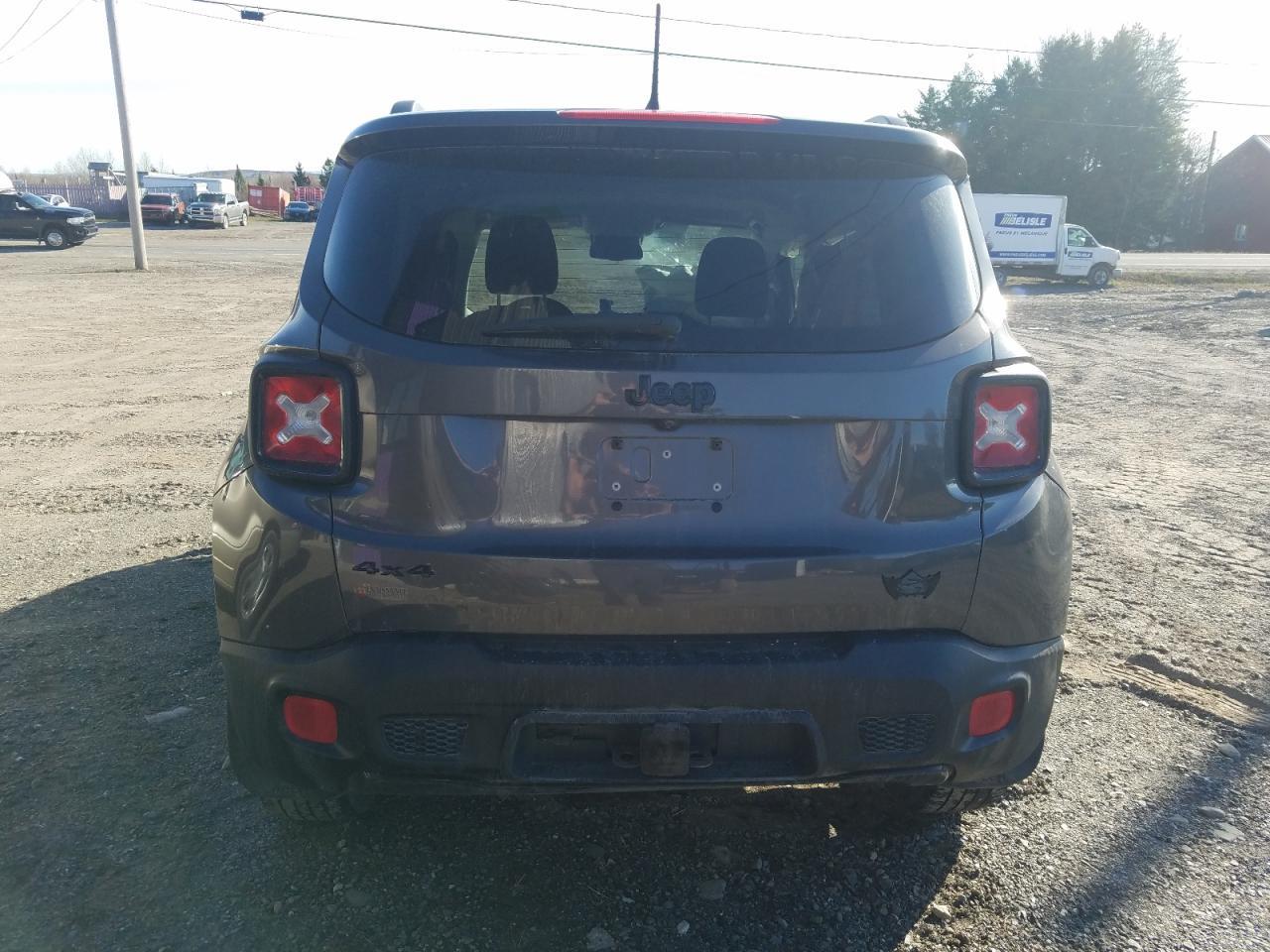 2016 Jeep Renegade Latitude - Фото 6