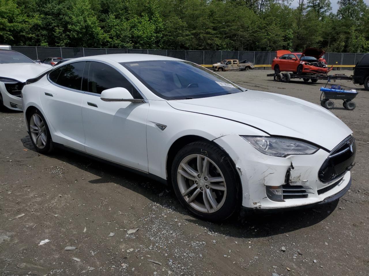 2014 Tesla Model S - Фото 4