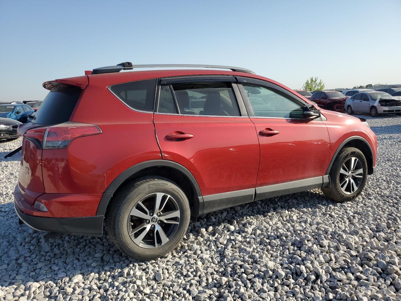 2017 Toyota Rav4 Xle - Фото 3