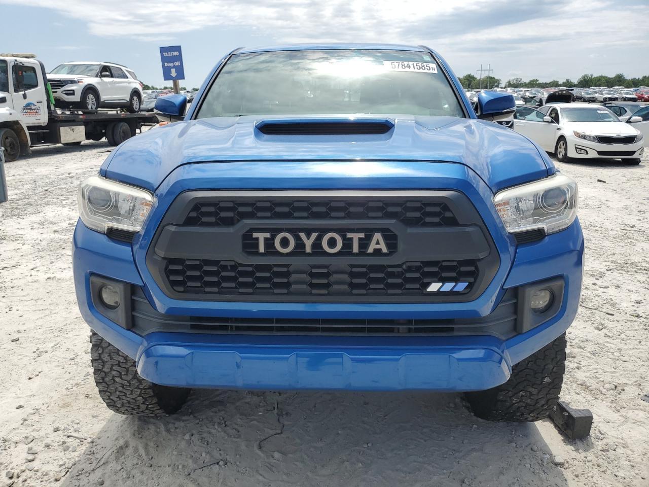 2017 Toyota Tacoma Double Cab - Фото 5