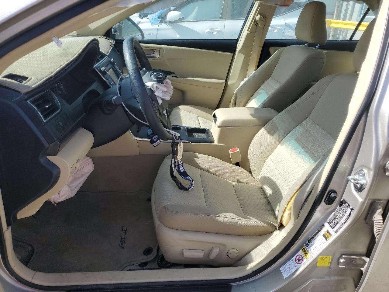 2015 Toyota Camry Le - Image 7