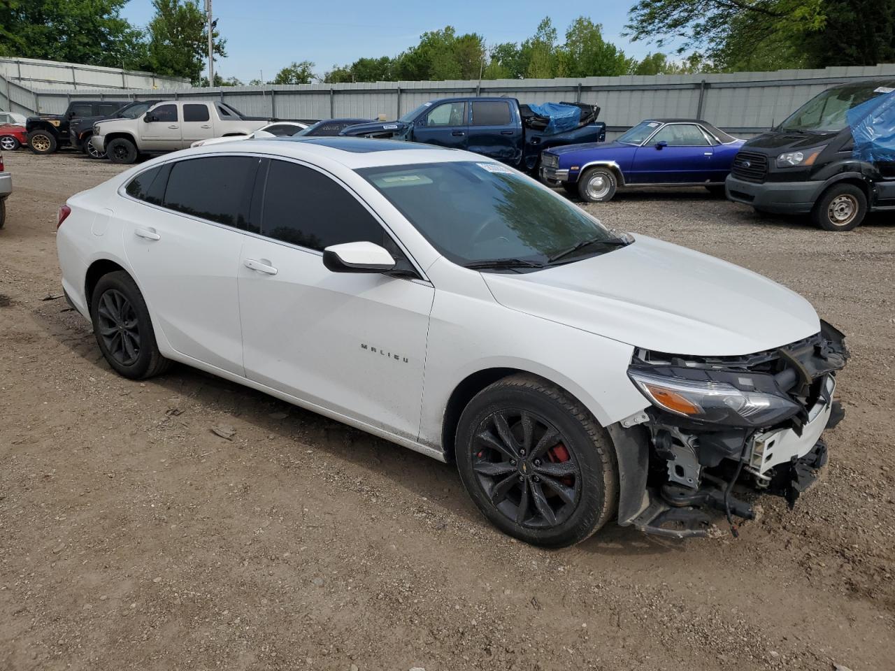 2021 Chevrolet Malibu Lt - Фото 4