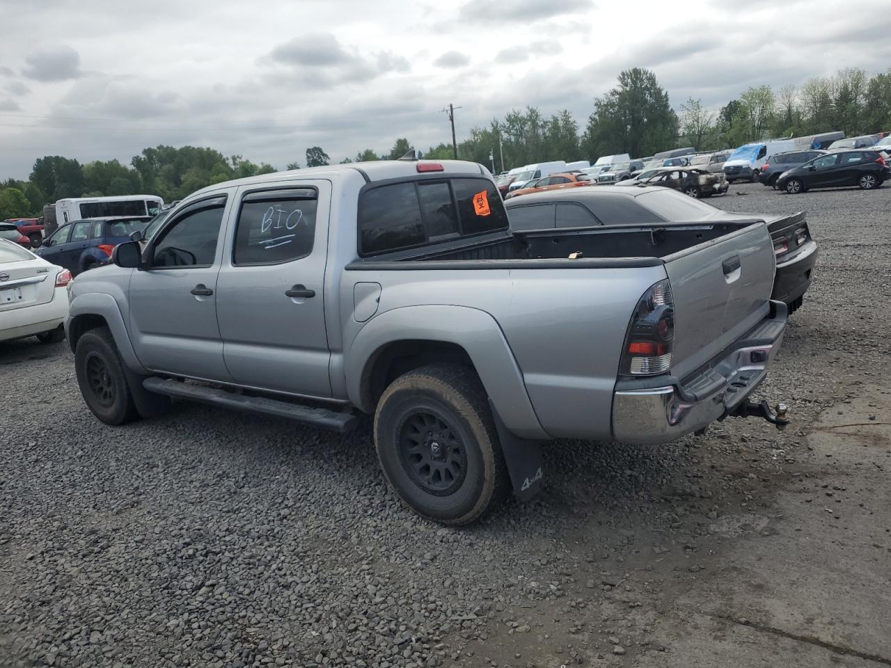 2015 Toyota Tacoma Double Cab - Image 2