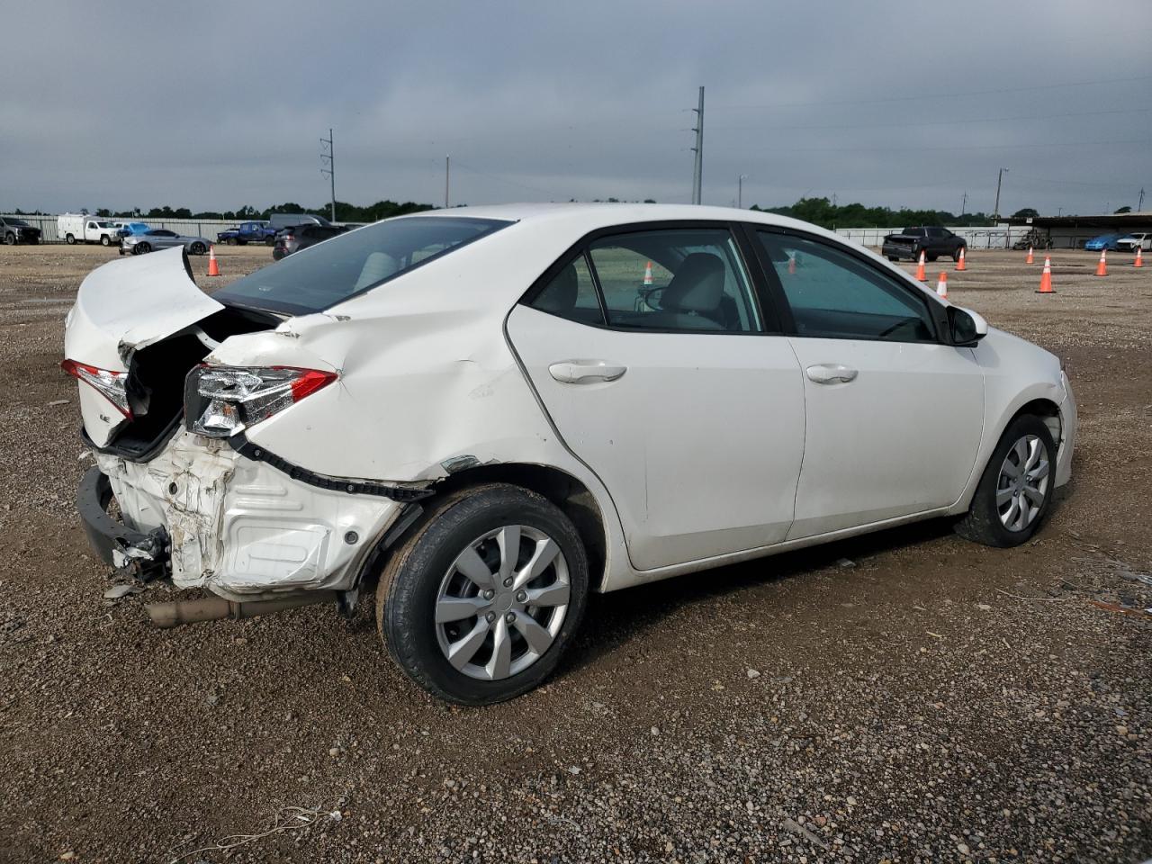 2017 Toyota Corolla L - Фото 3