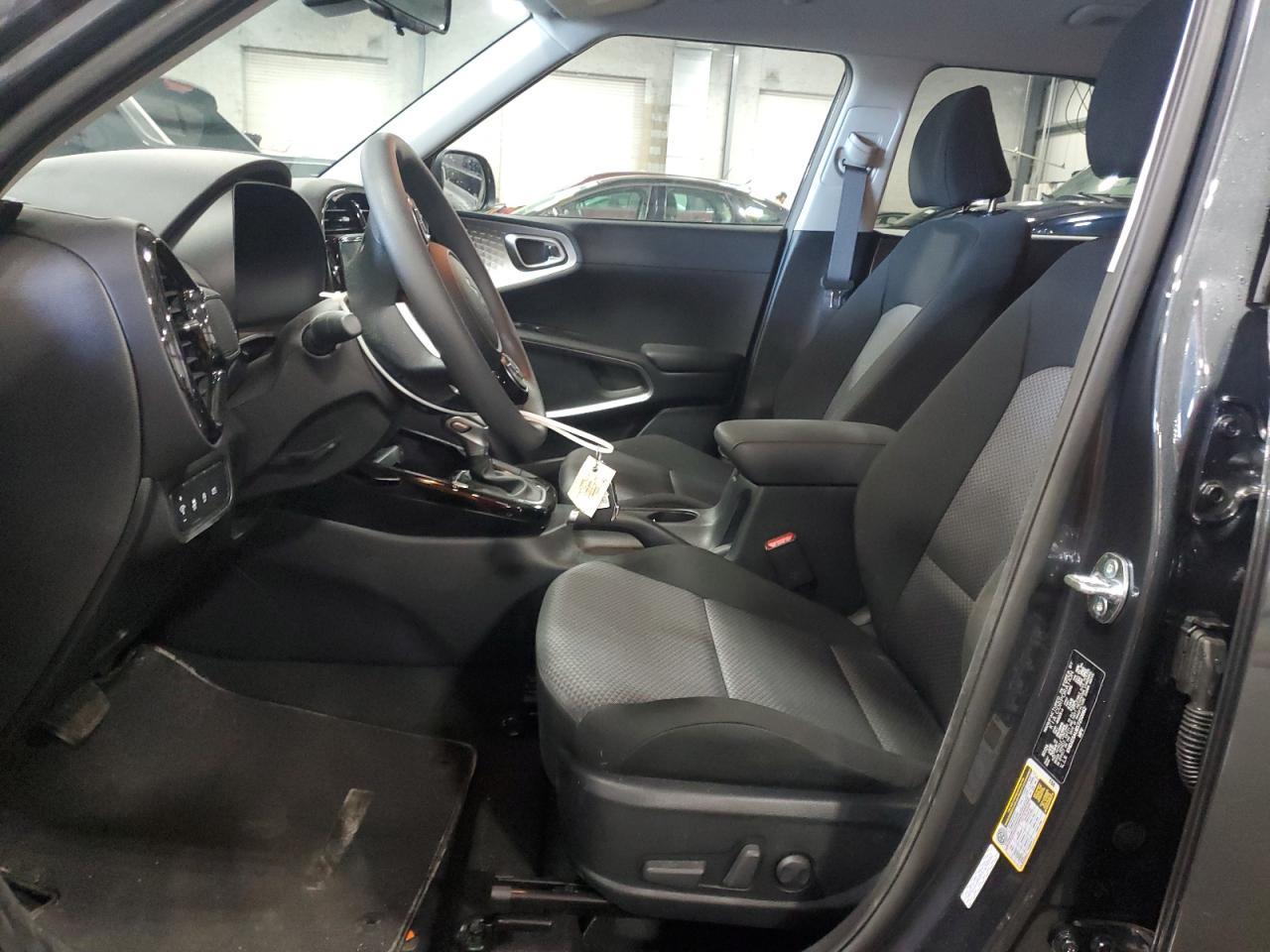 2025 Kia Soul Lx - Image 7