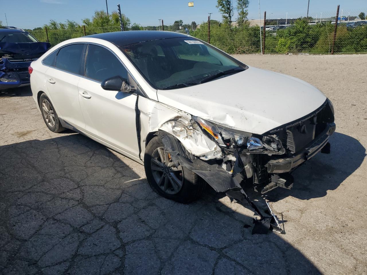 2017 Hyundai Sonata Se - Image 4