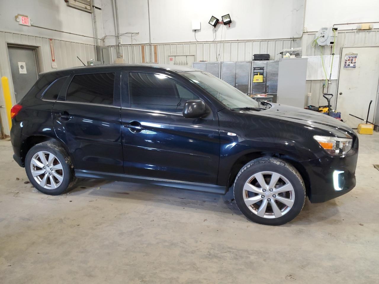 2015 Mitsubishi Outlander Sport Se - Image 4