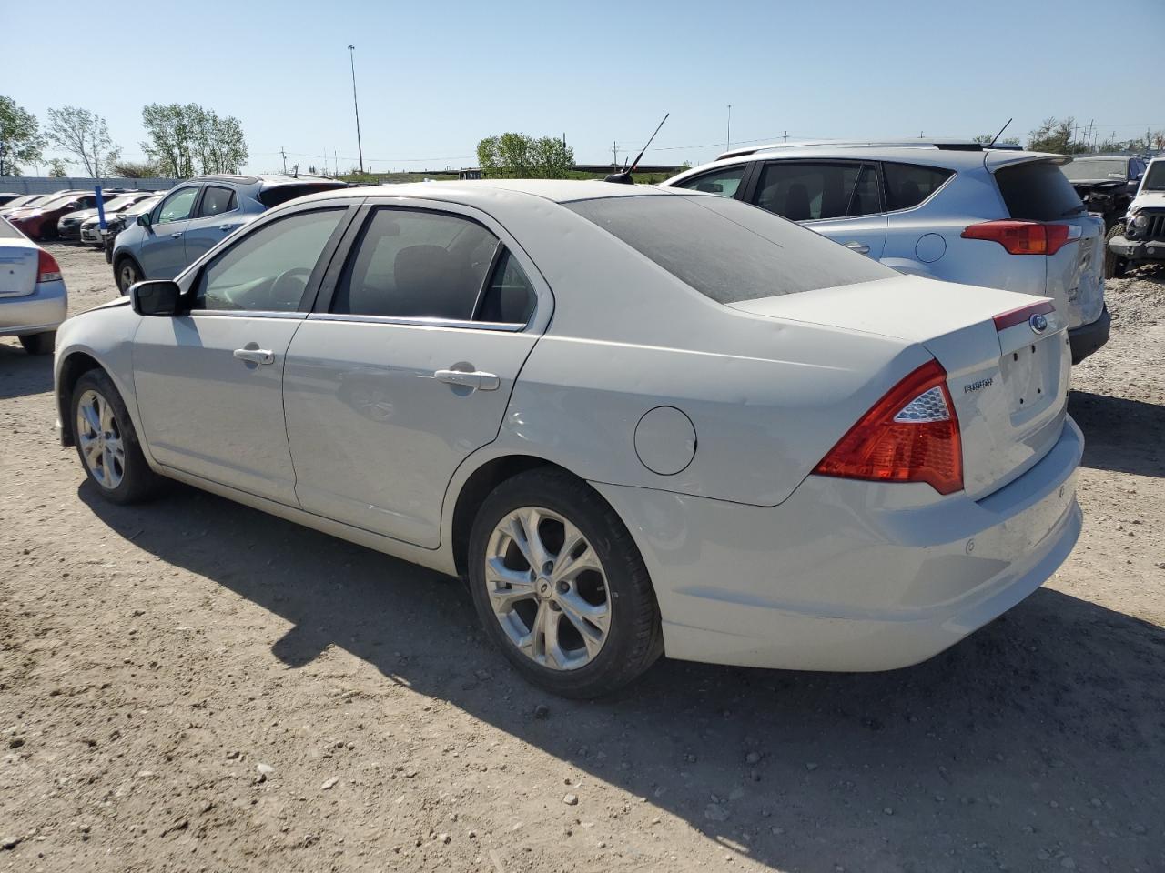 2012 Ford Fusion Se - Фото 2