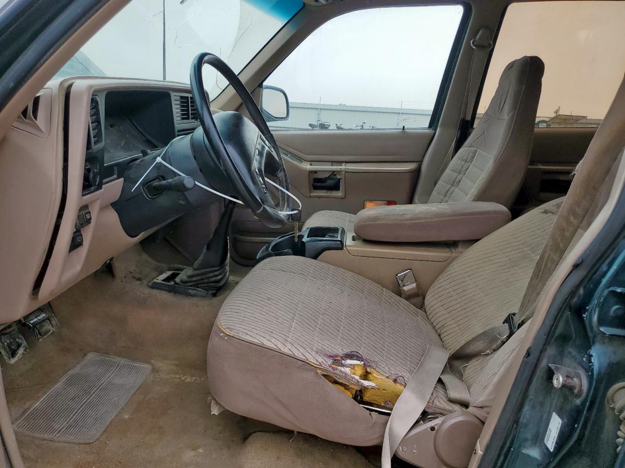 1994 Ford Explorer - Image 7