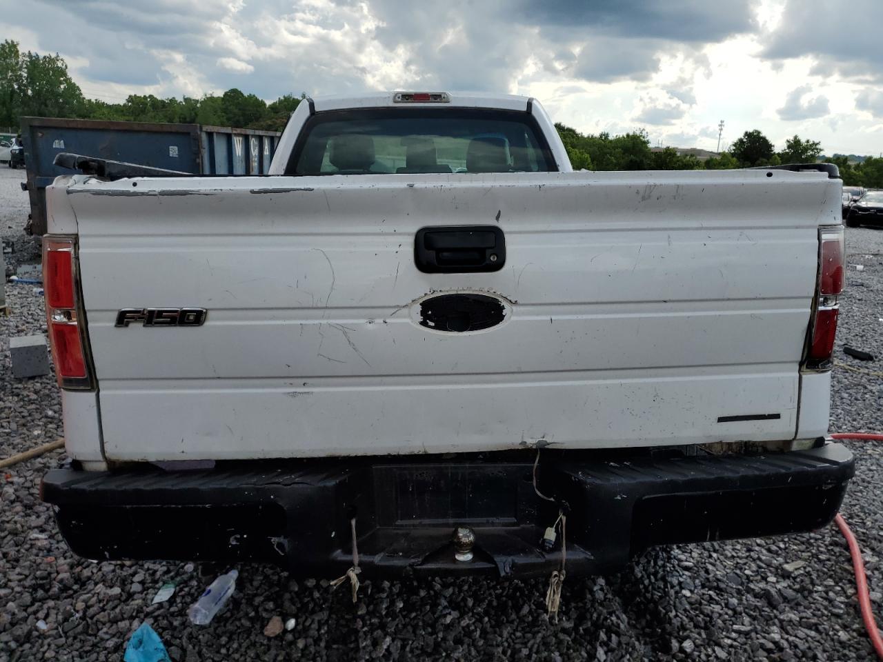 2011 Ford F150 - Image 6