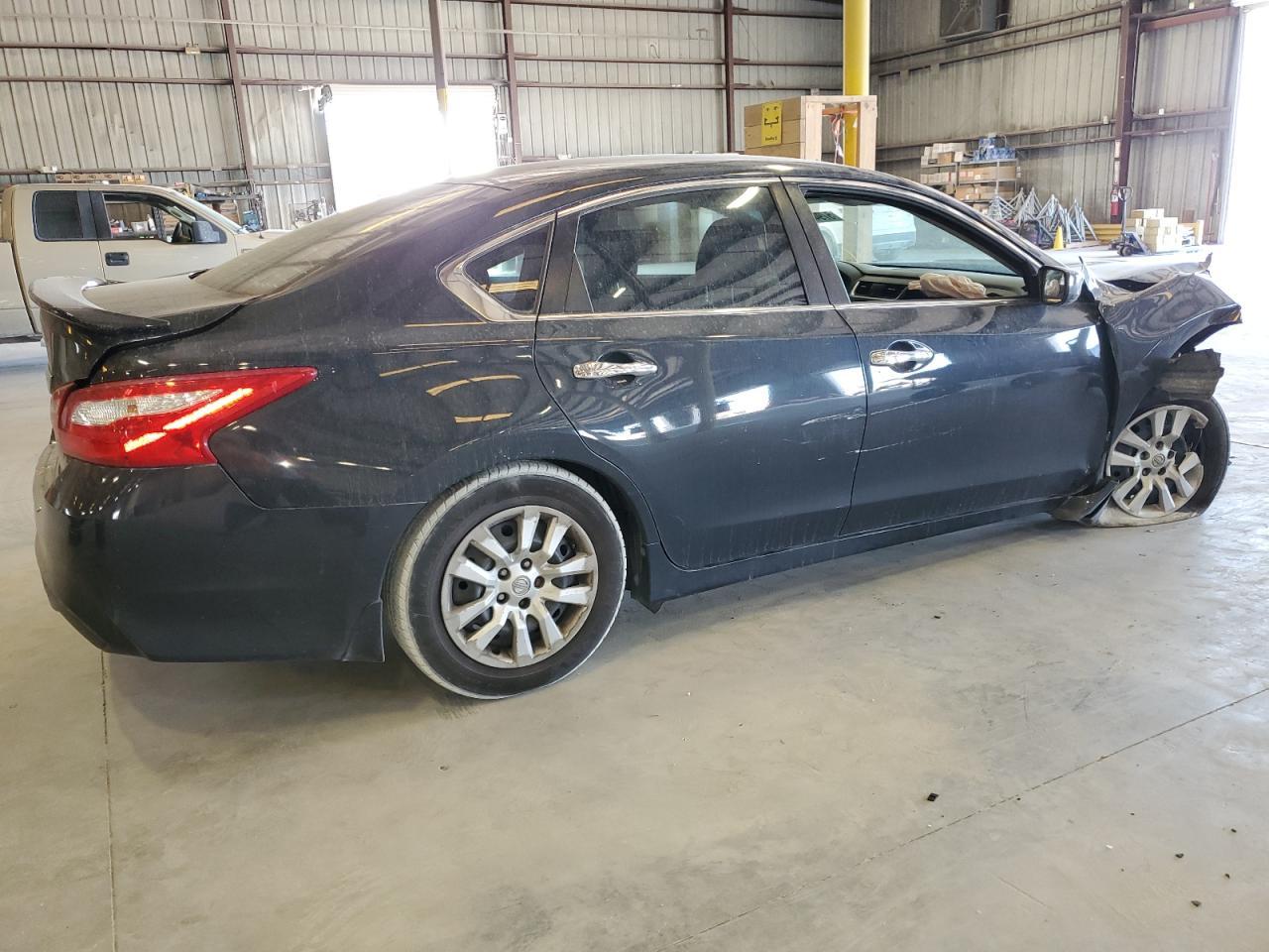 2017 Nissan Altima 2.5 - Фото 3