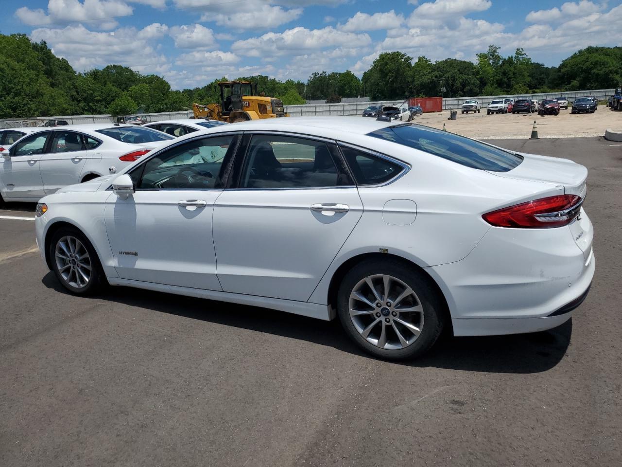 2017 Ford Fusion Se Hybrid - Фото 2