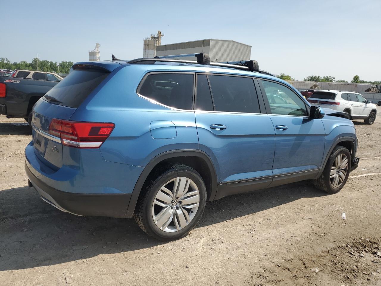 2020 Volkswagen Atlas Se - Фото 3