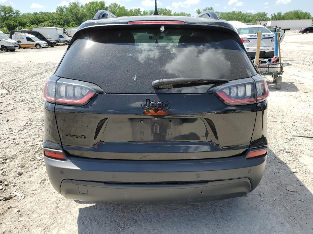 2019 Jeep Cherokee Latitude Plus - Фото 6