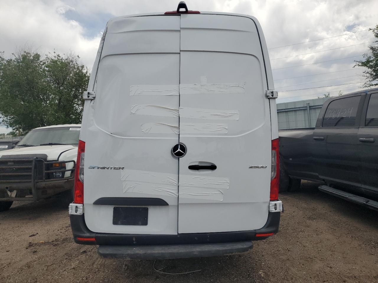 2024 Mercedes-Benz Sprinter 2500 - Фото 6