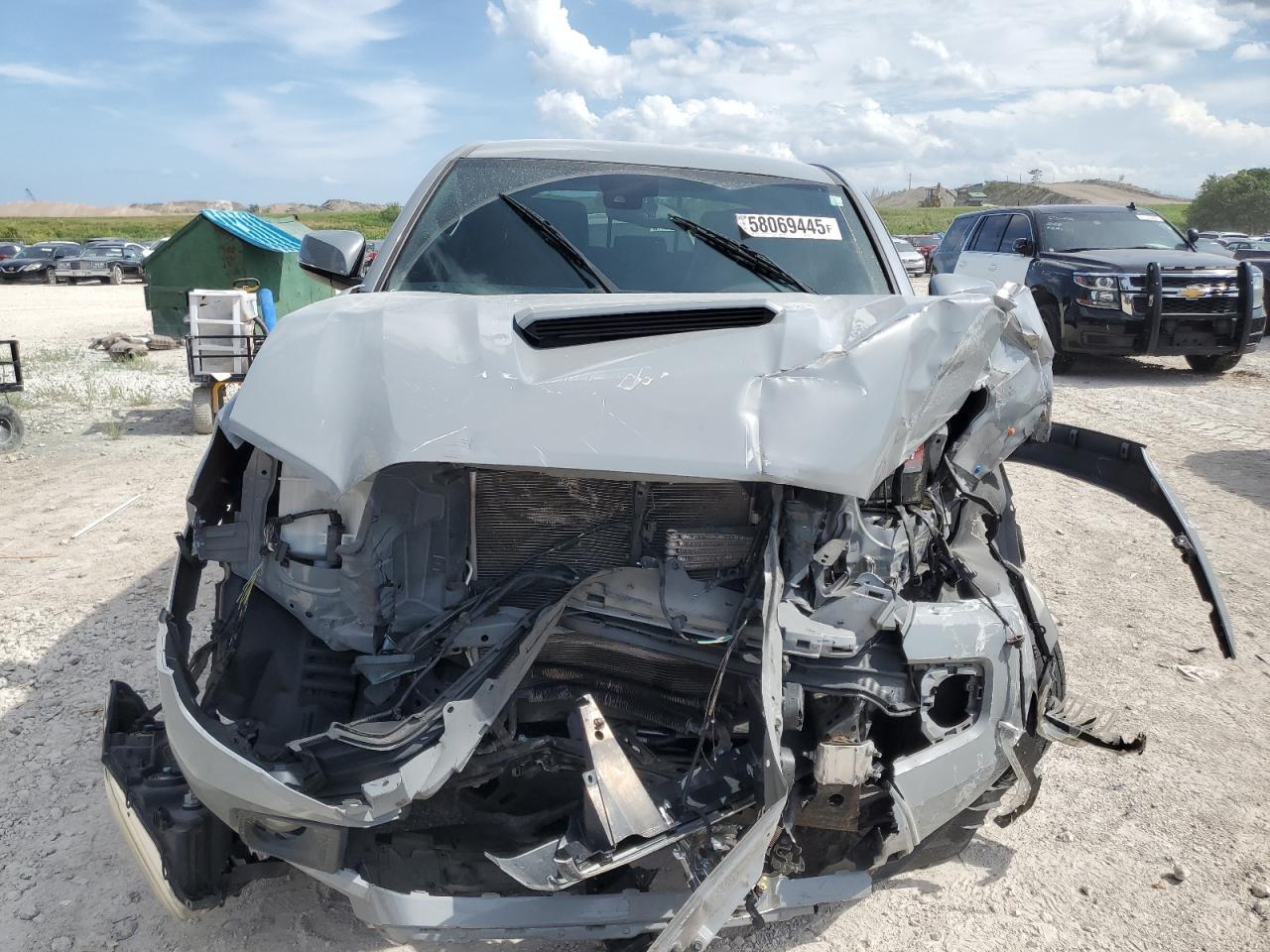 2019 Toyota Tacoma Double Cab - Image 5