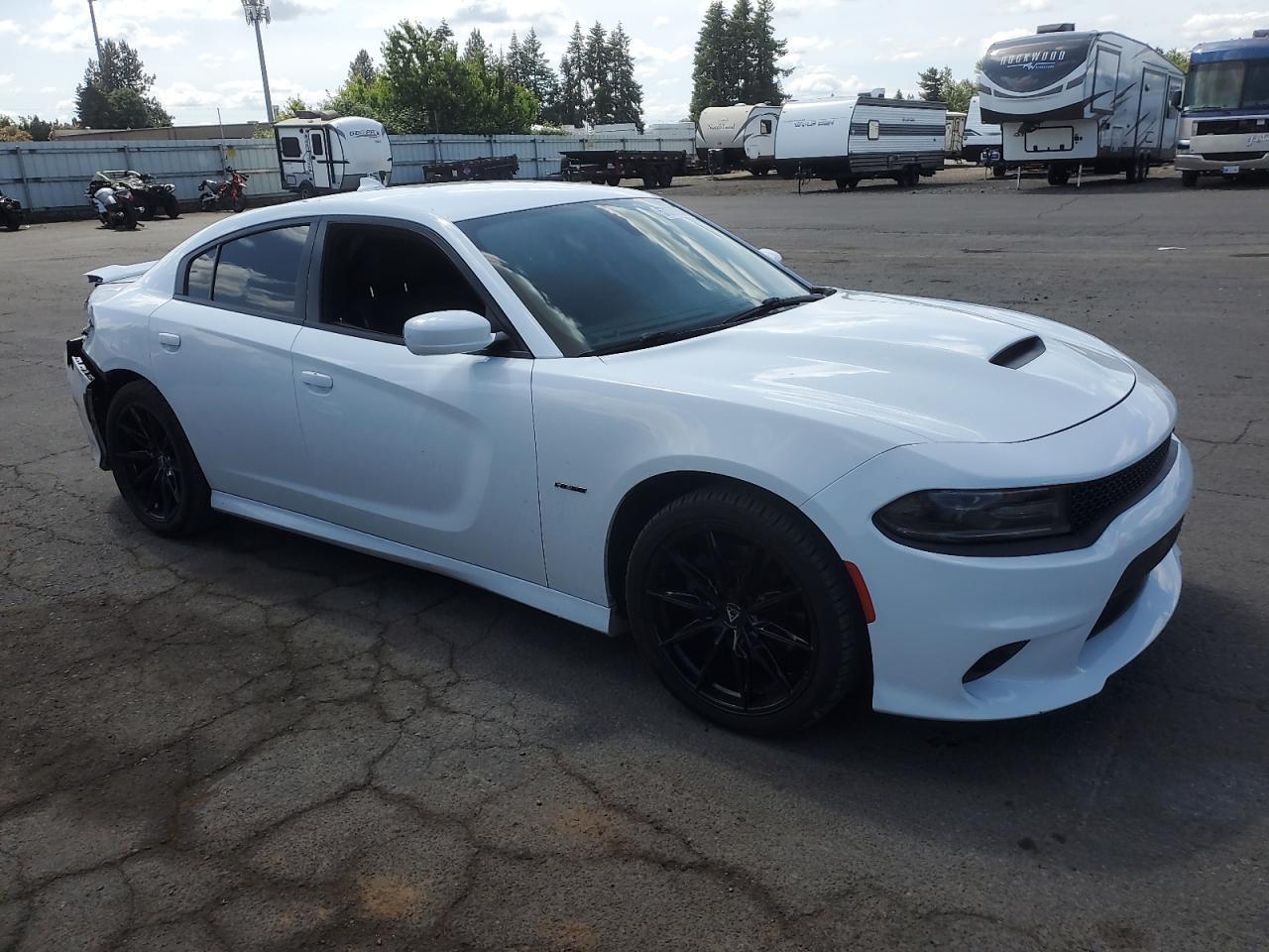 2019 Dodge Charger R/T - Image 4