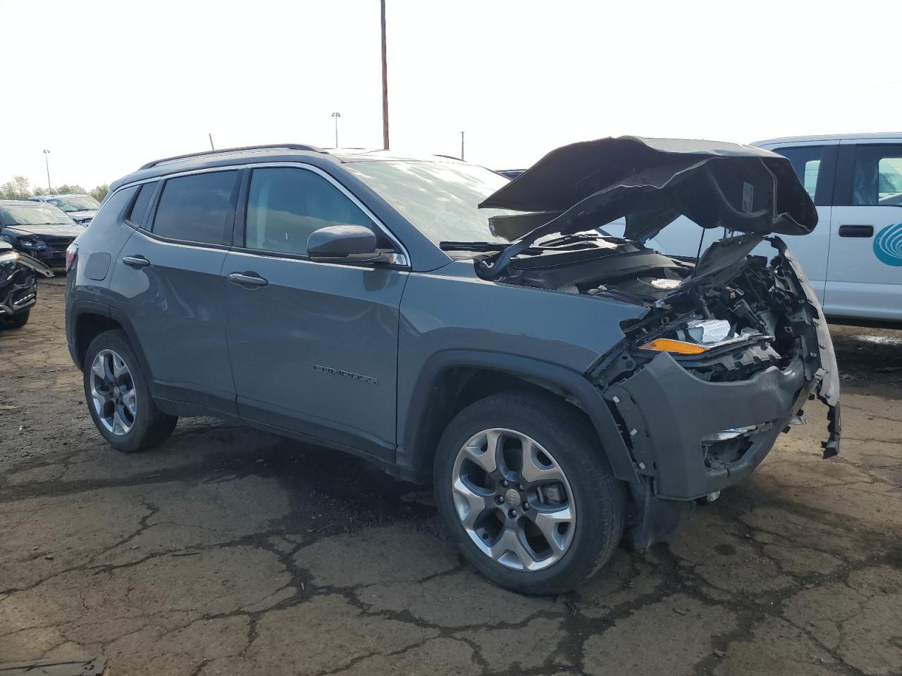 2020 Jeep Compass Limited - Image 4