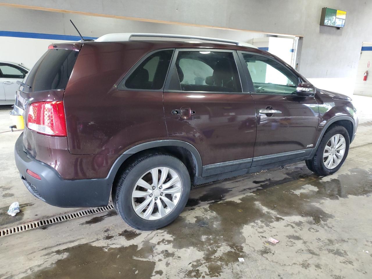 2011 Kia Sorento Base - Фото 3