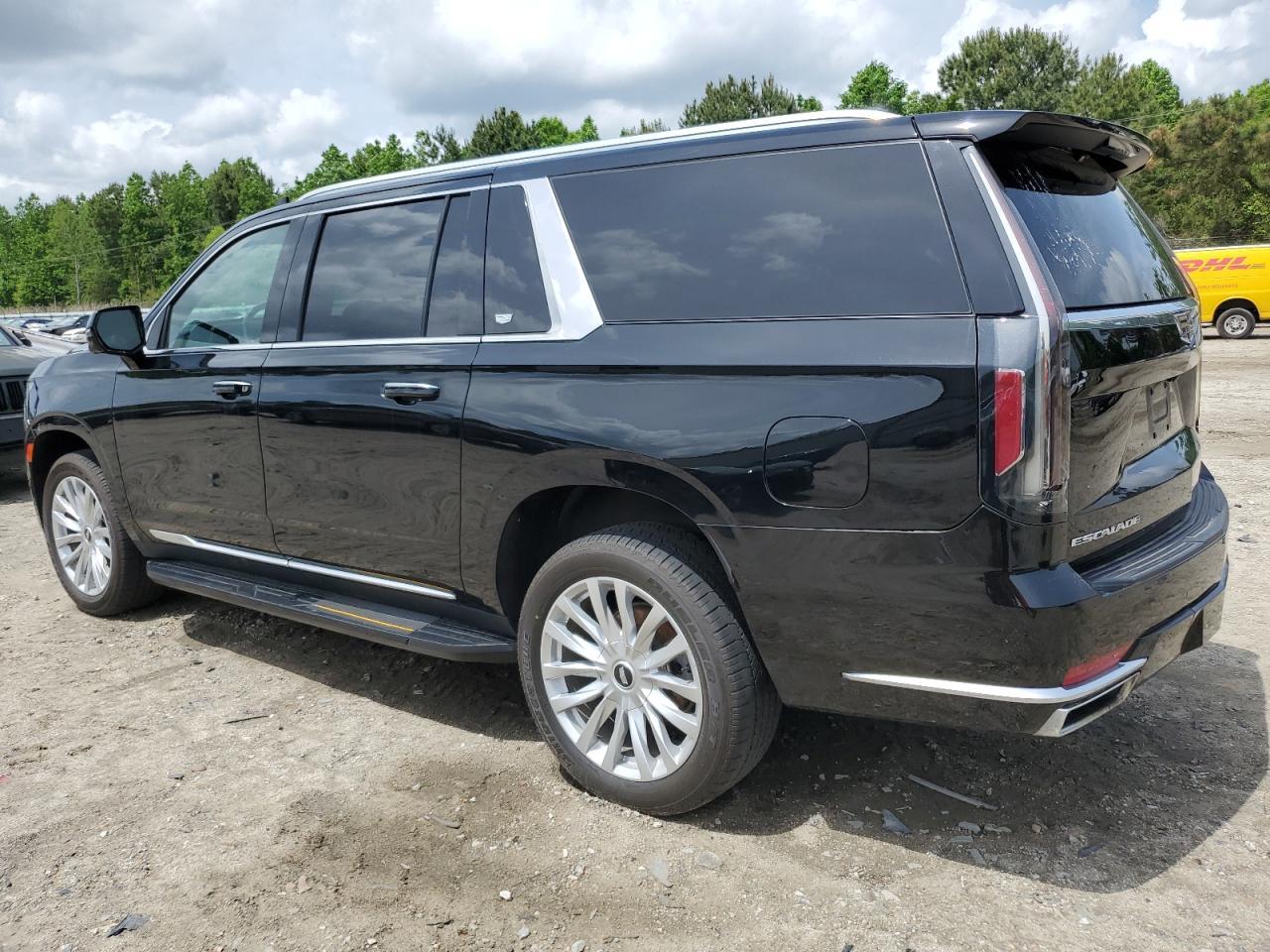 2022 Cadillac Escalade Esv Luxury - Image 2