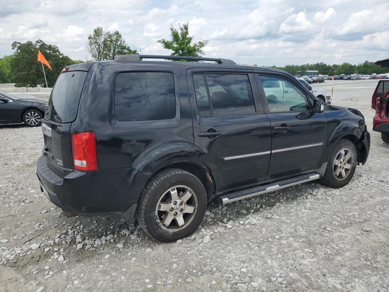 2010 Honda Pilot Touring - Image 3