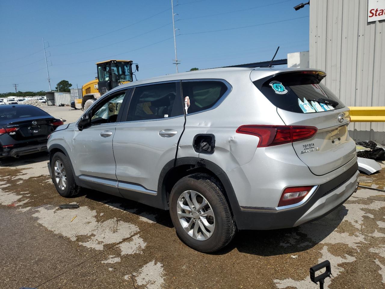 2019 Hyundai Santa Fe Se - Image 2