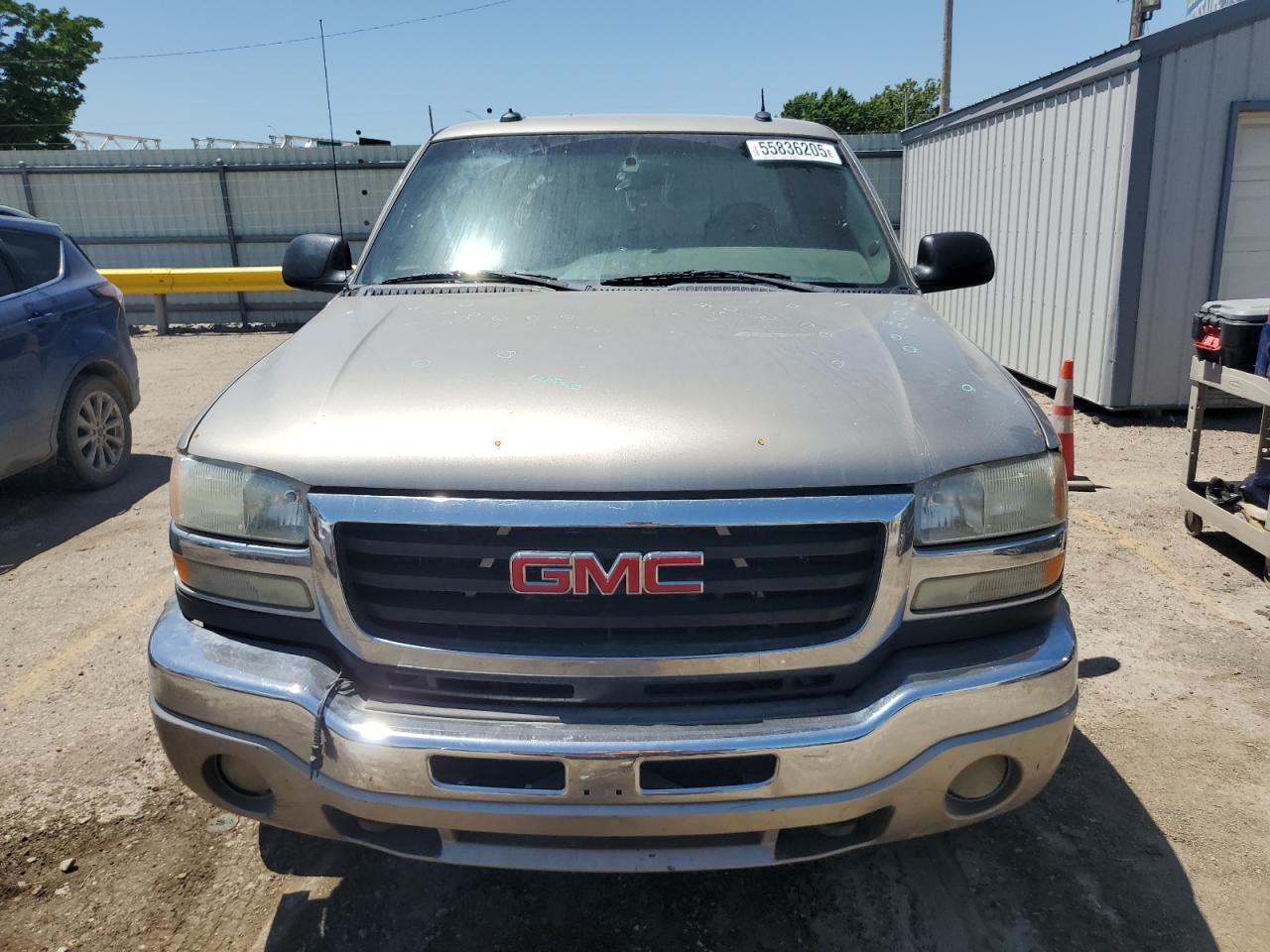 2003 GMC Sierra K2500 Heavy Duty - Фото 5