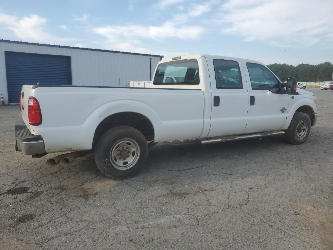 2012 Ford F350 Super Duty - Фото 3