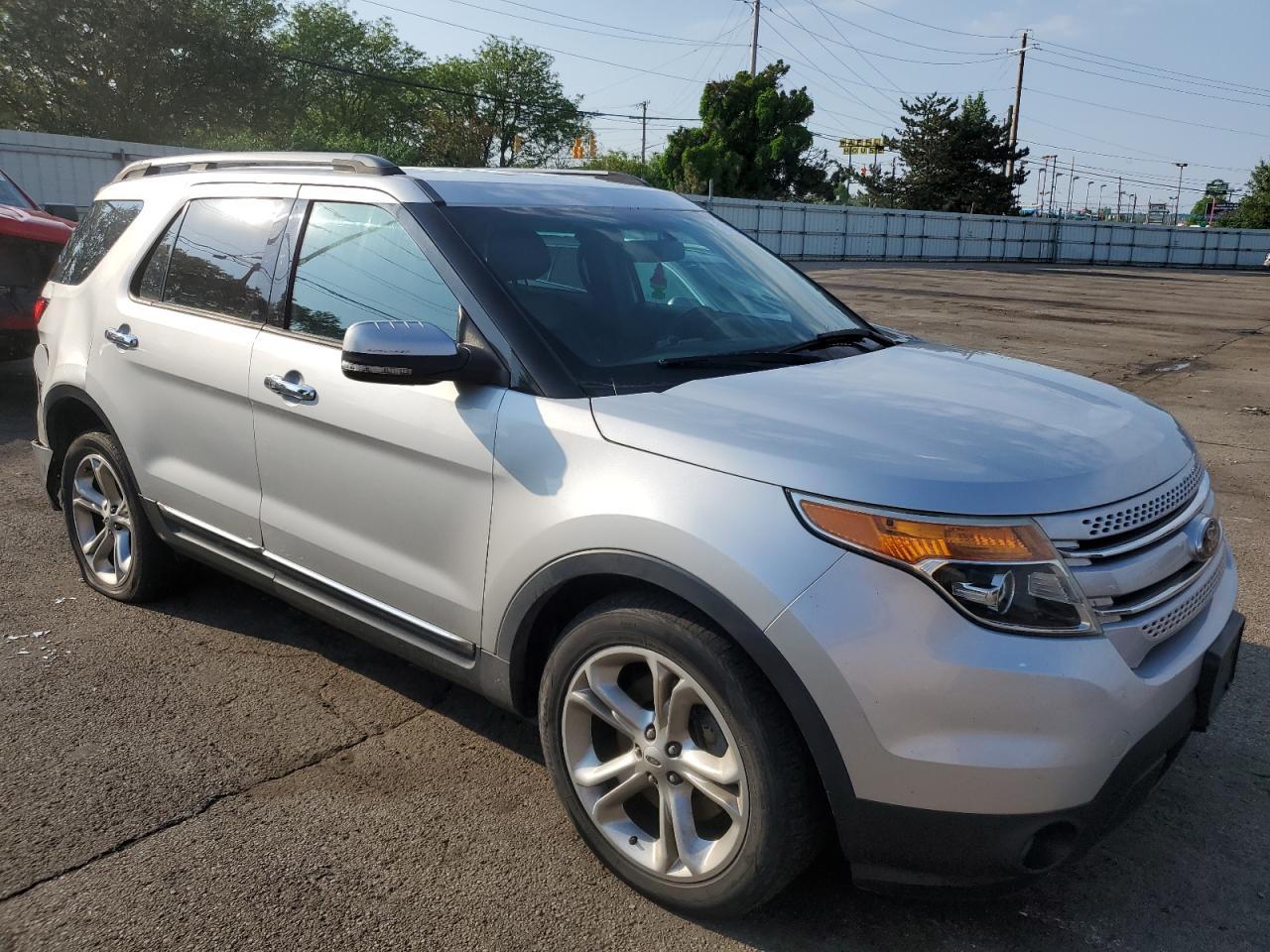 2015 Ford Explorer Limited - Фото 4