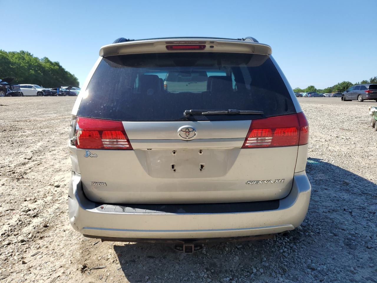 2005 Toyota Sienna Xle - Image 6