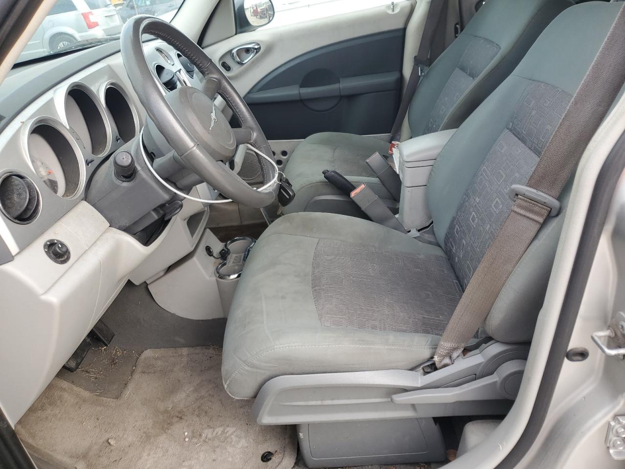 2010 Chrysler Pt Cruiser - Image 7