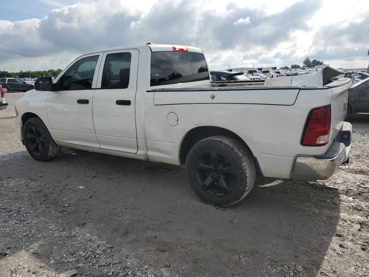 2013 Ram 1500 St - Фото 2