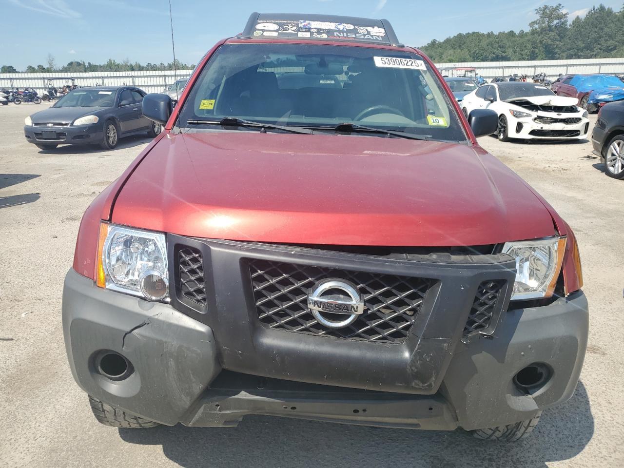2011 Nissan Xterra Off Road - Image 5