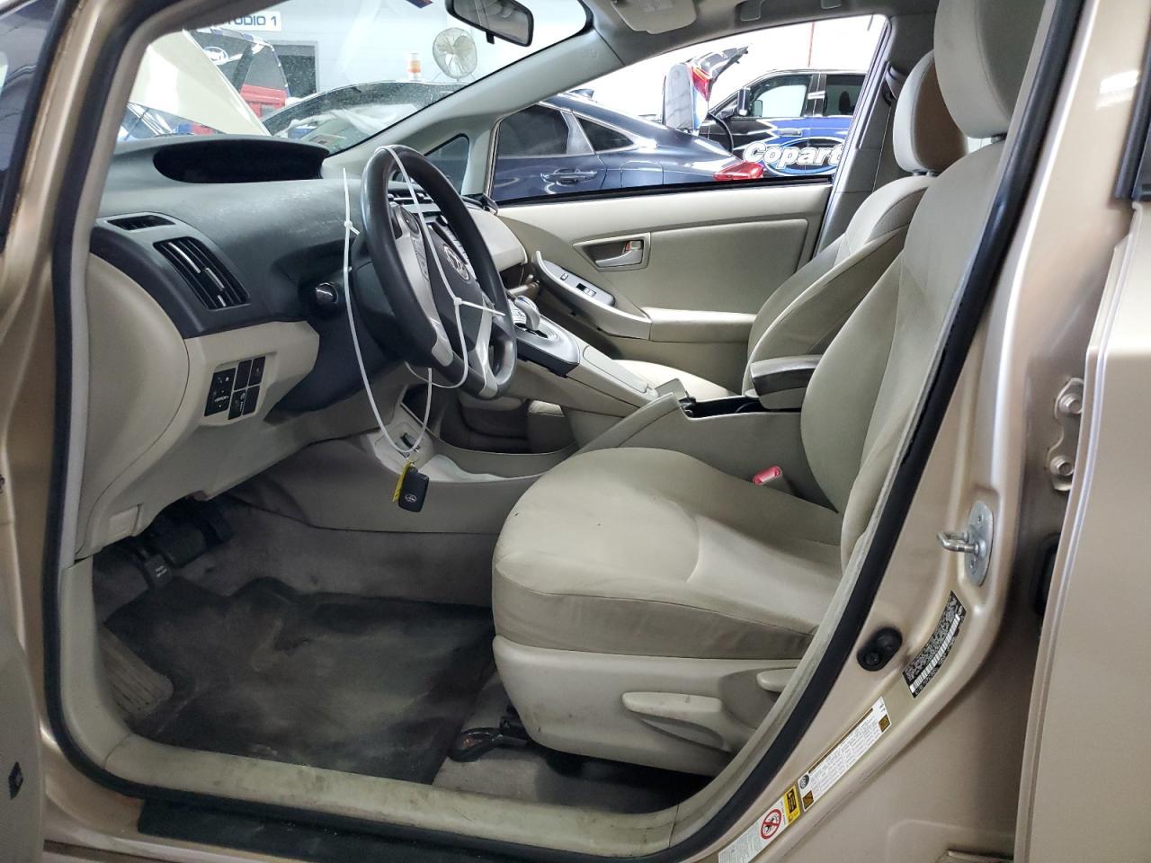 2010 Toyota Prius - Фото 7