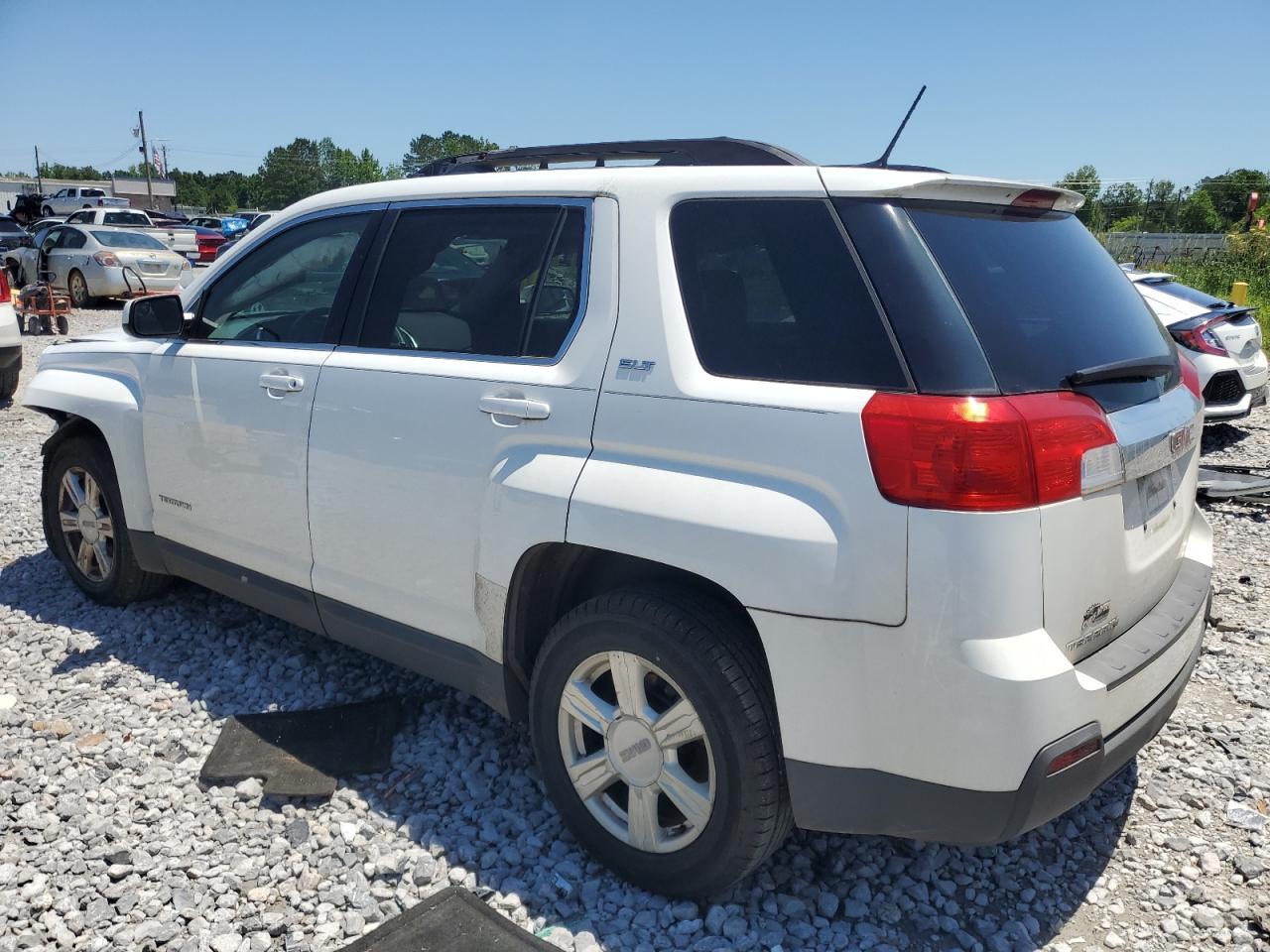 2014 GMC Terrain Slt - Image 2