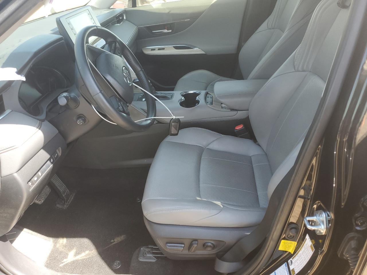 2021 Toyota Venza Le - Фото 7