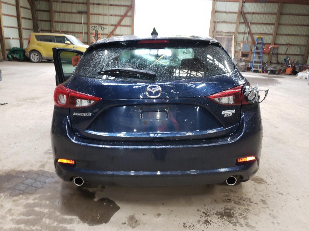 2018 Mazda 3 Grand Touring - Фото 6