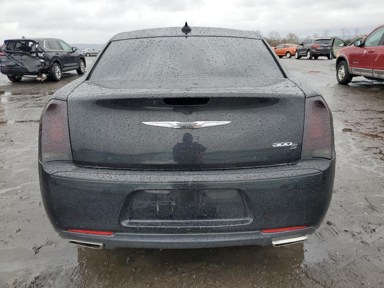 2019 Chrysler 300 S - Фото 6