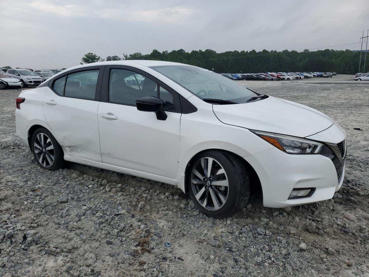 2021 Nissan Versa Sr - Фото 4