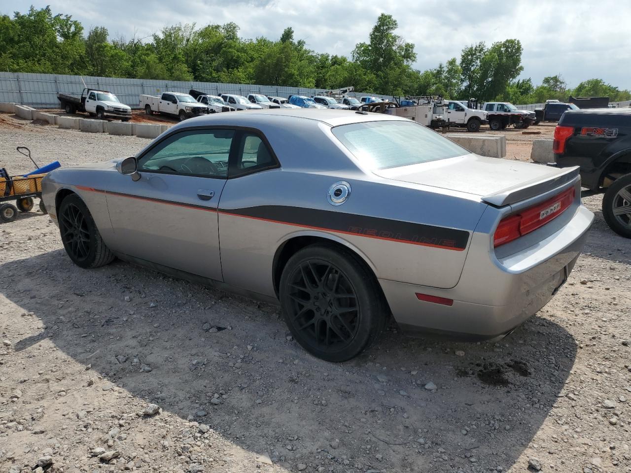 2014 Dodge Challenger R/T - Image 2
