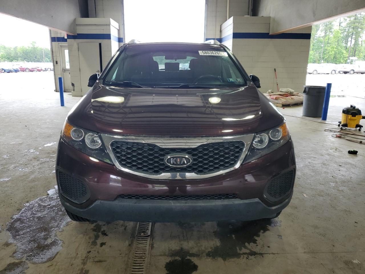 2011 Kia Sorento Base - Фото 5