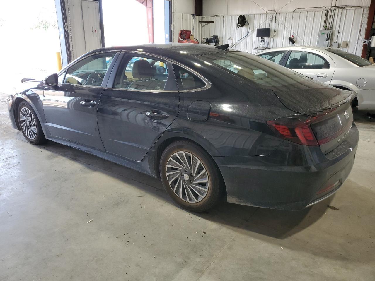 2020 Hyundai Sonata Hybrid - Фото 2