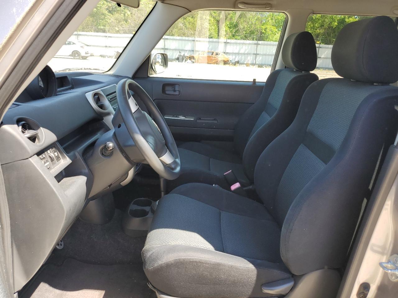 2006 Toyota Scion Xb - Image 7